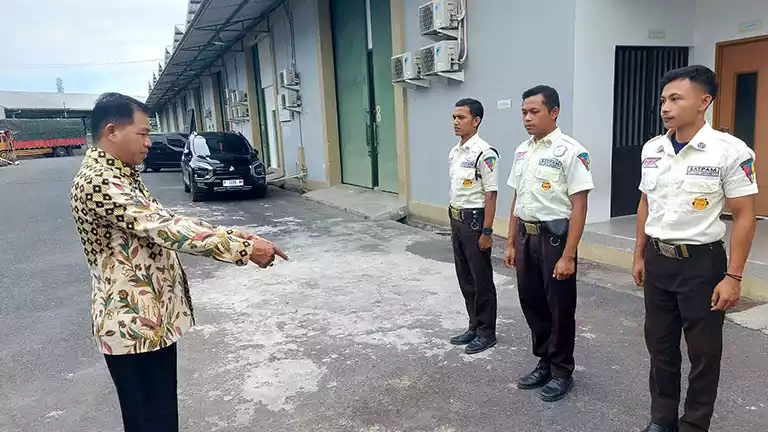 Vendor Outsourcing Pengawal Pribadi Mojokerto PT. SKM  Terdaftar